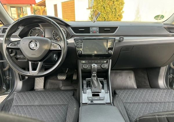 Skoda Superb cena 69999 przebieg: 267852, rok produkcji 2017 z Pińczów małe 781